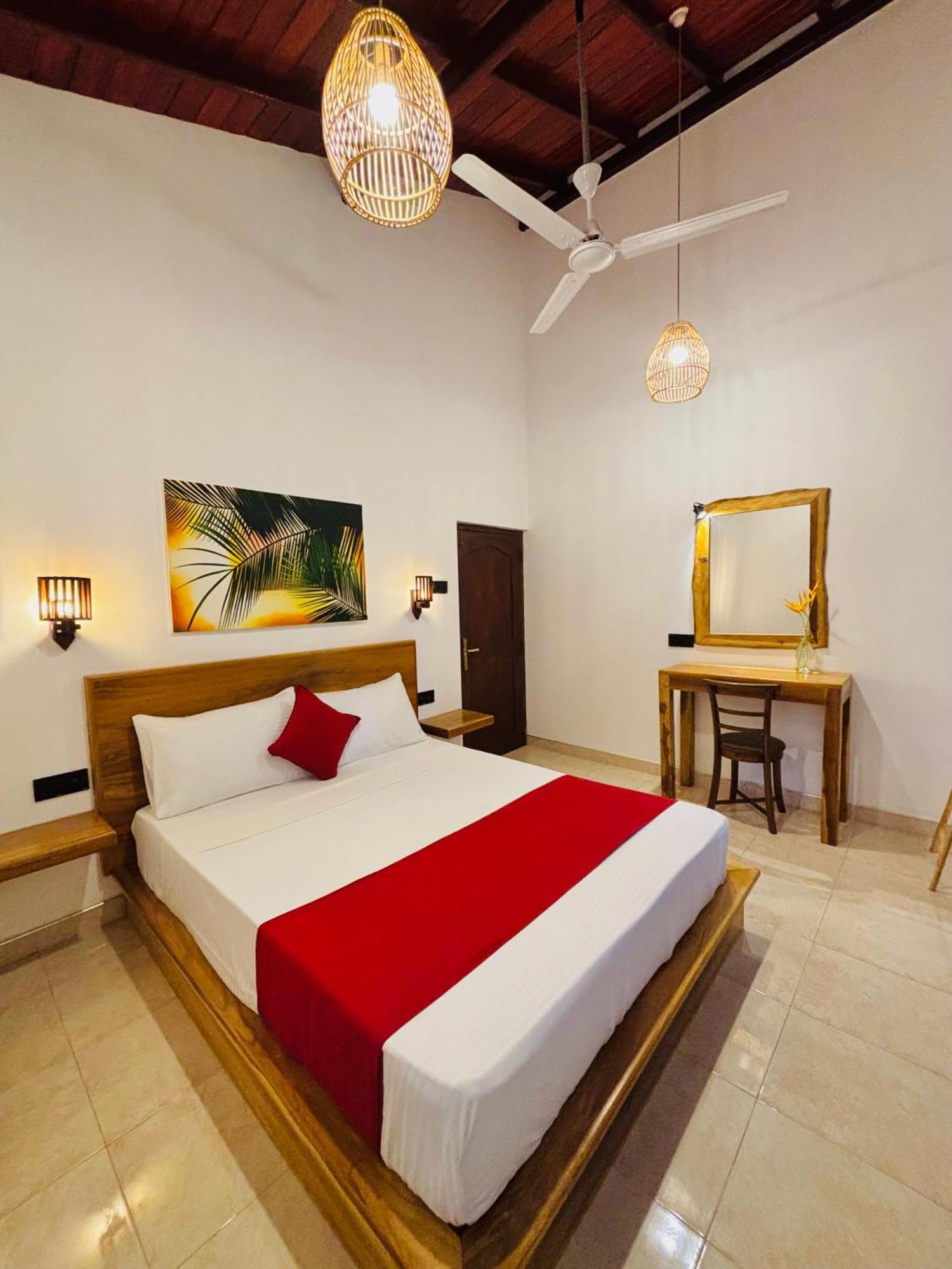 Breeze Bay Villa 迪克韦勒 外观 照片