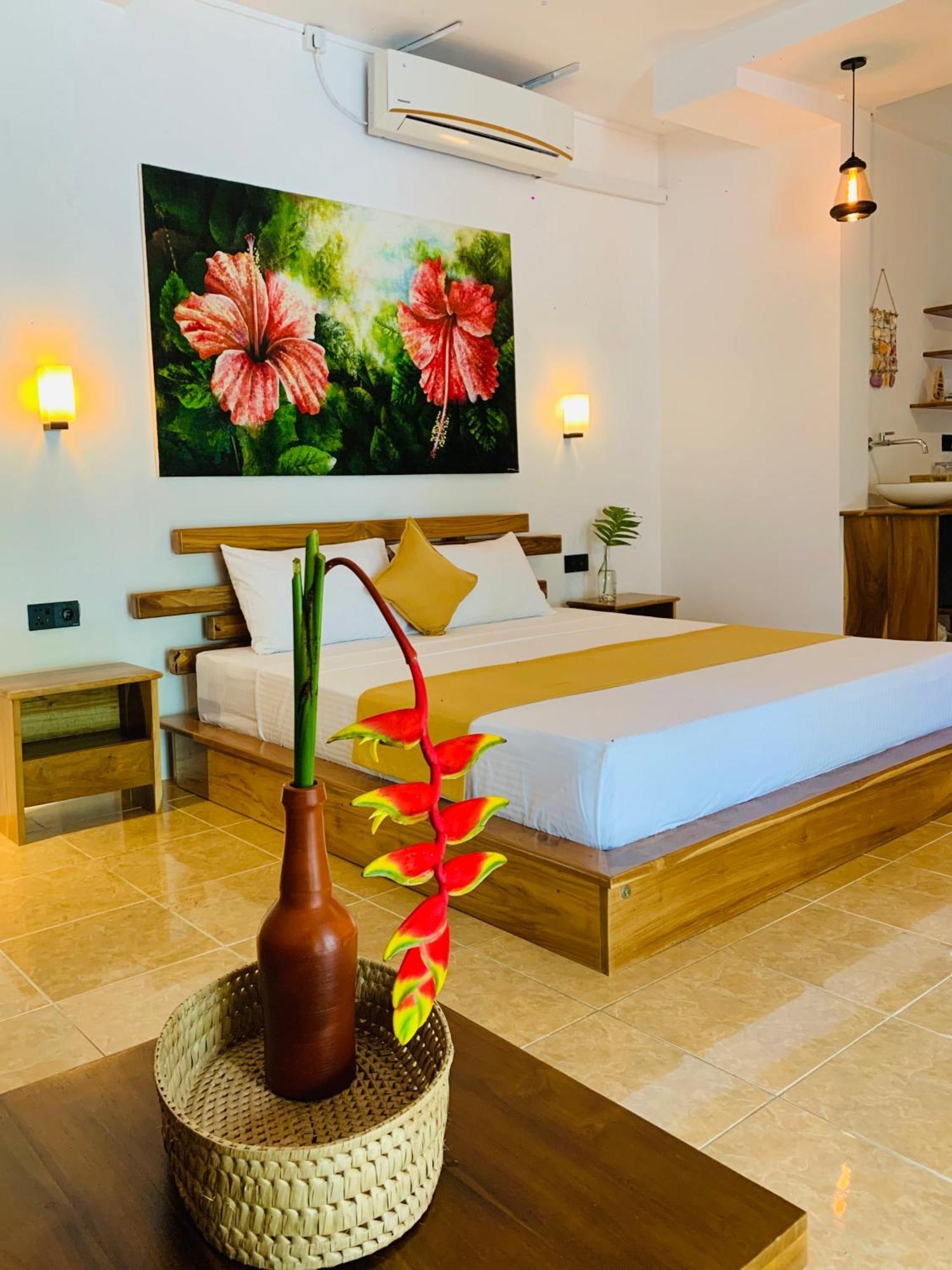 Breeze Bay Villa 迪克韦勒 外观 照片